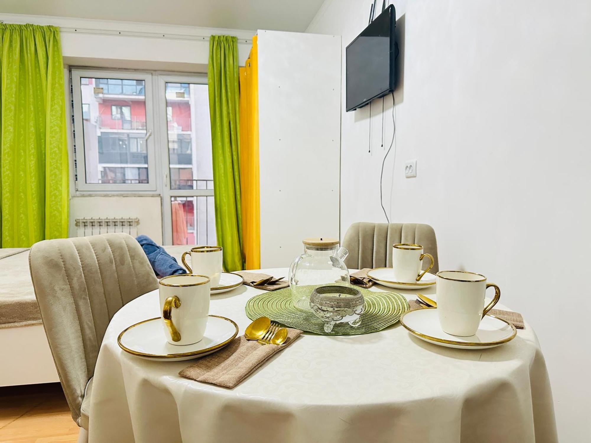 взлетные - уют возле аэропорта Apartment Almaty